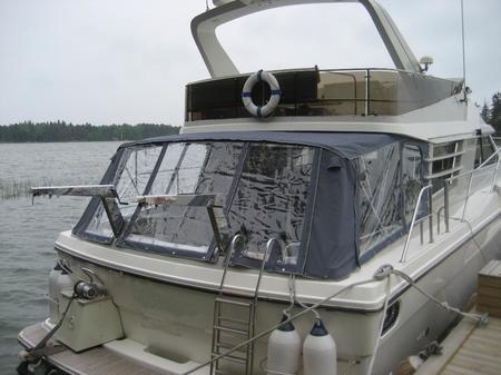 Båtkapell till Fairline 50, detta är ett originalkapell