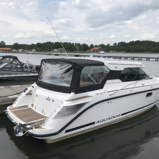 Aquador 27 HT båtkapell