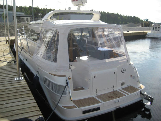 Båtkapell Aquador 33 HT