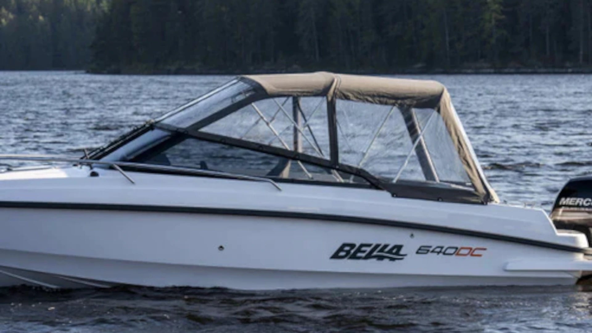 Bella 640 DC båtkapell